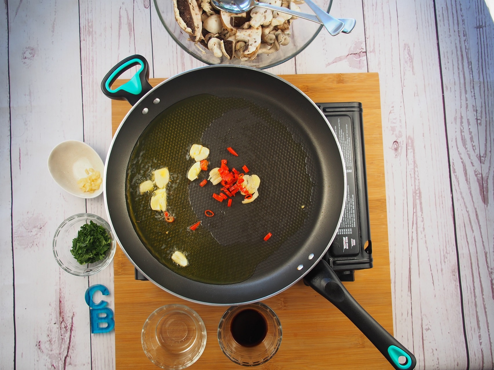 Cooking Blog - Vegan Garlic Mushrooms with Toast 5